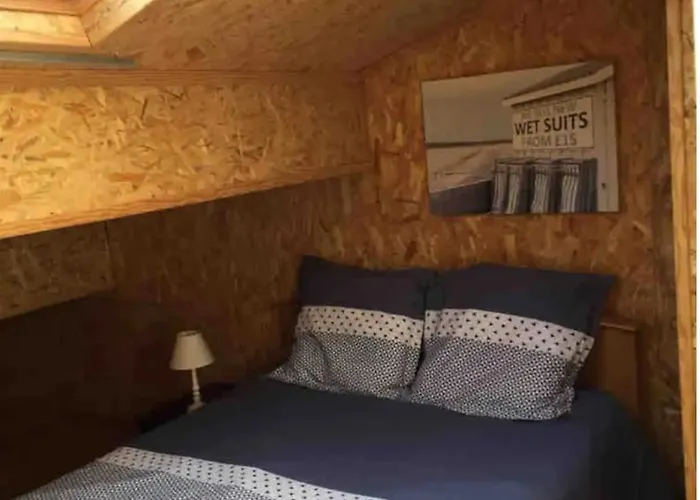 Apartamento 100 Metres De La *